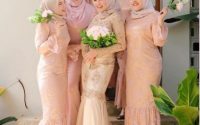 Tips Gaun PengantinBridesmaid Berhijab Bergaya