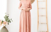 Rekomendasi Baju Berwarna Peach Terbaik