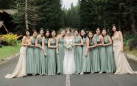 Pilihan Model Elegan Dengan Gaun Panjang