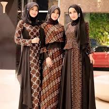 Rekomendasi Fashion Kain Motif Batik
